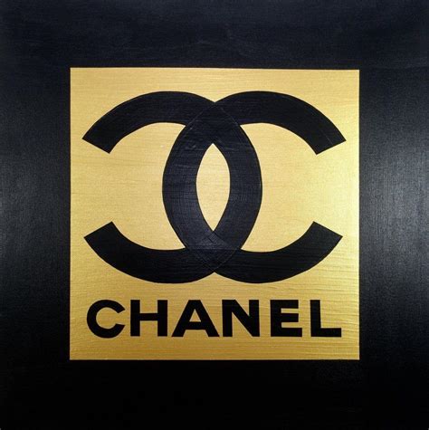 black and gold chanel logo.